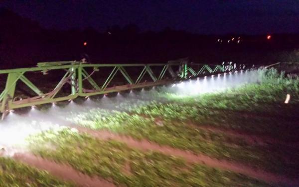 2017 juni 9 nachtbespuiting1 600x375