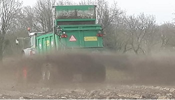 8-3-2018 Compost op het land